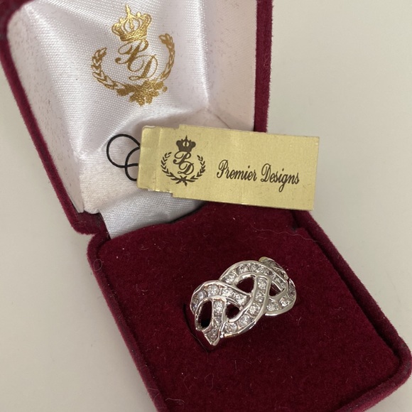 Premier Designs Broadway Ring Size 7 NWT - Picture 9 of 9